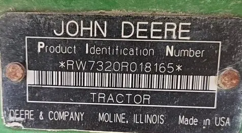 2004 John Deere 7320 MFWD tractor
