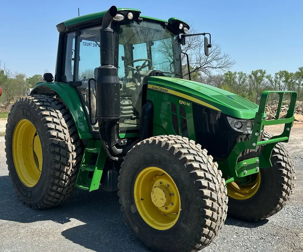 2021 John Deere 6110M MFWD tractor