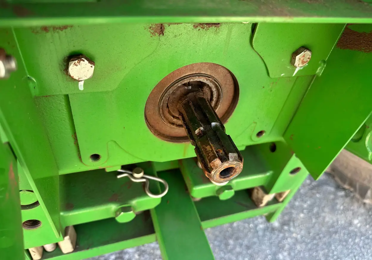 2021 John Deere 6110M MFWD tractor