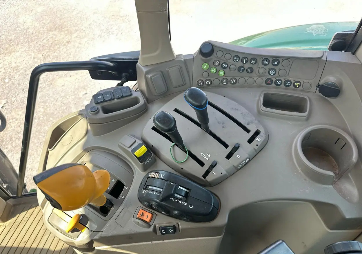 2021 John Deere 6110M MFWD tractor