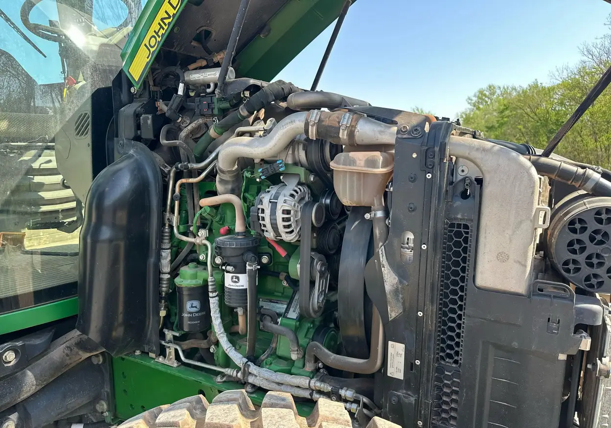 2021 John Deere 6110M MFWD tractor