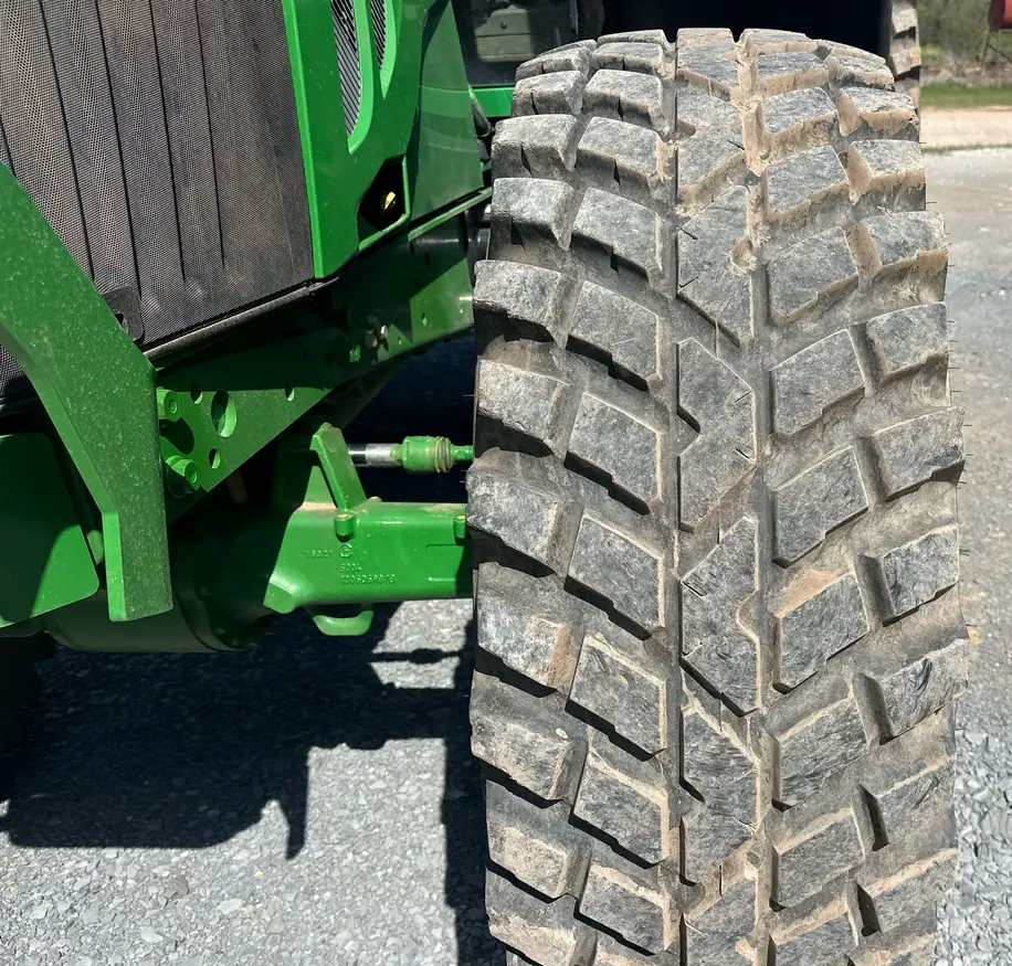 2021 John Deere 6110M MFWD tractor