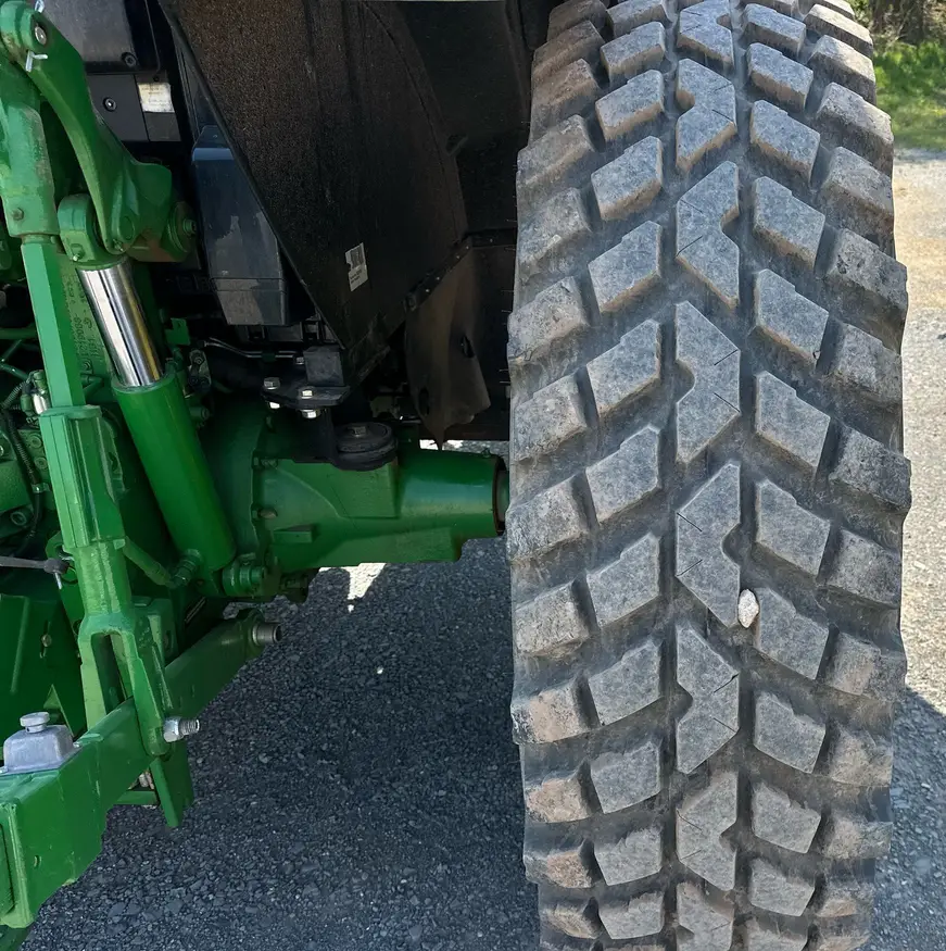 2021 John Deere 6110M MFWD tractor