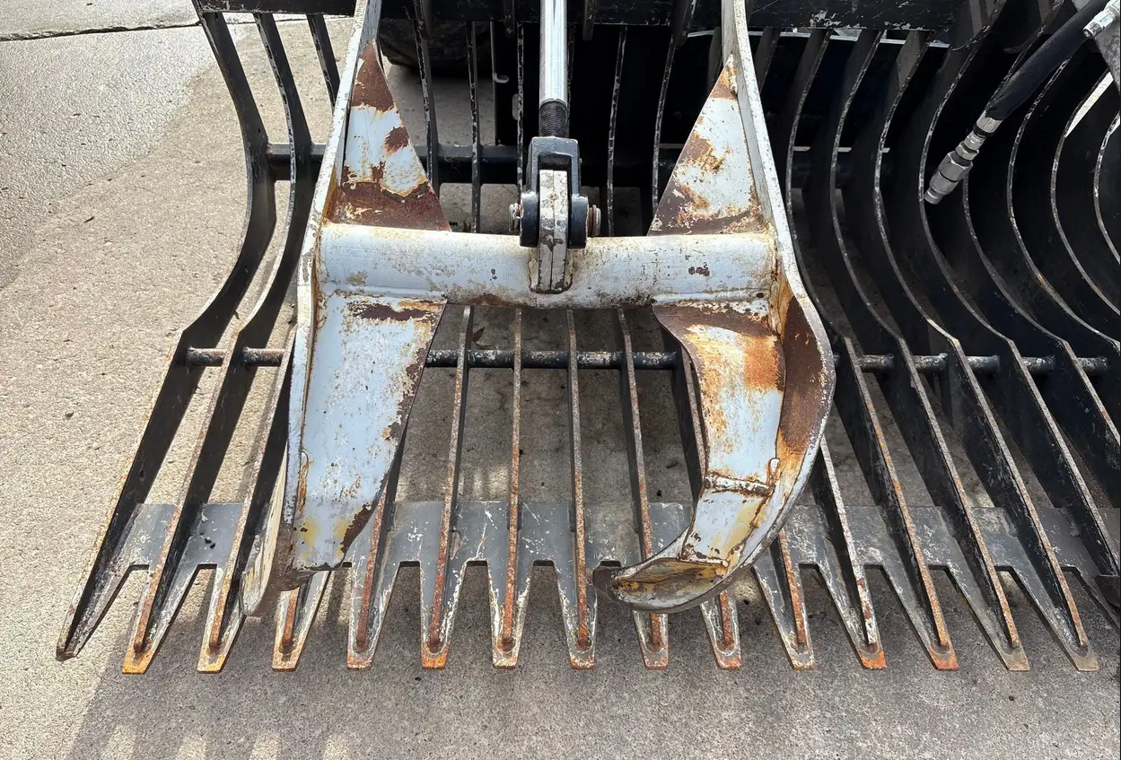 2016 Bobcat V417 telehandler