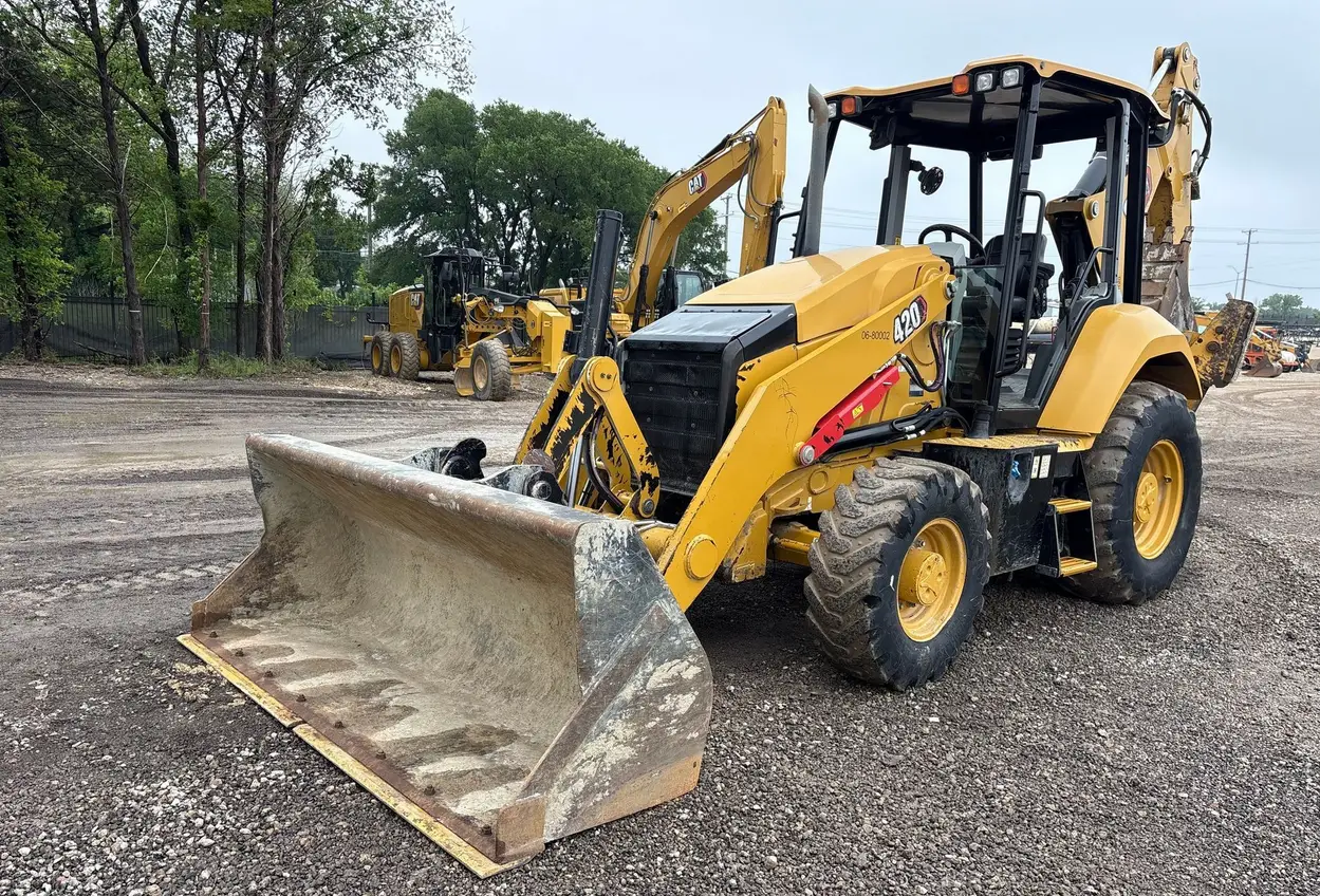 2022 Caterpillar 420 backhoe