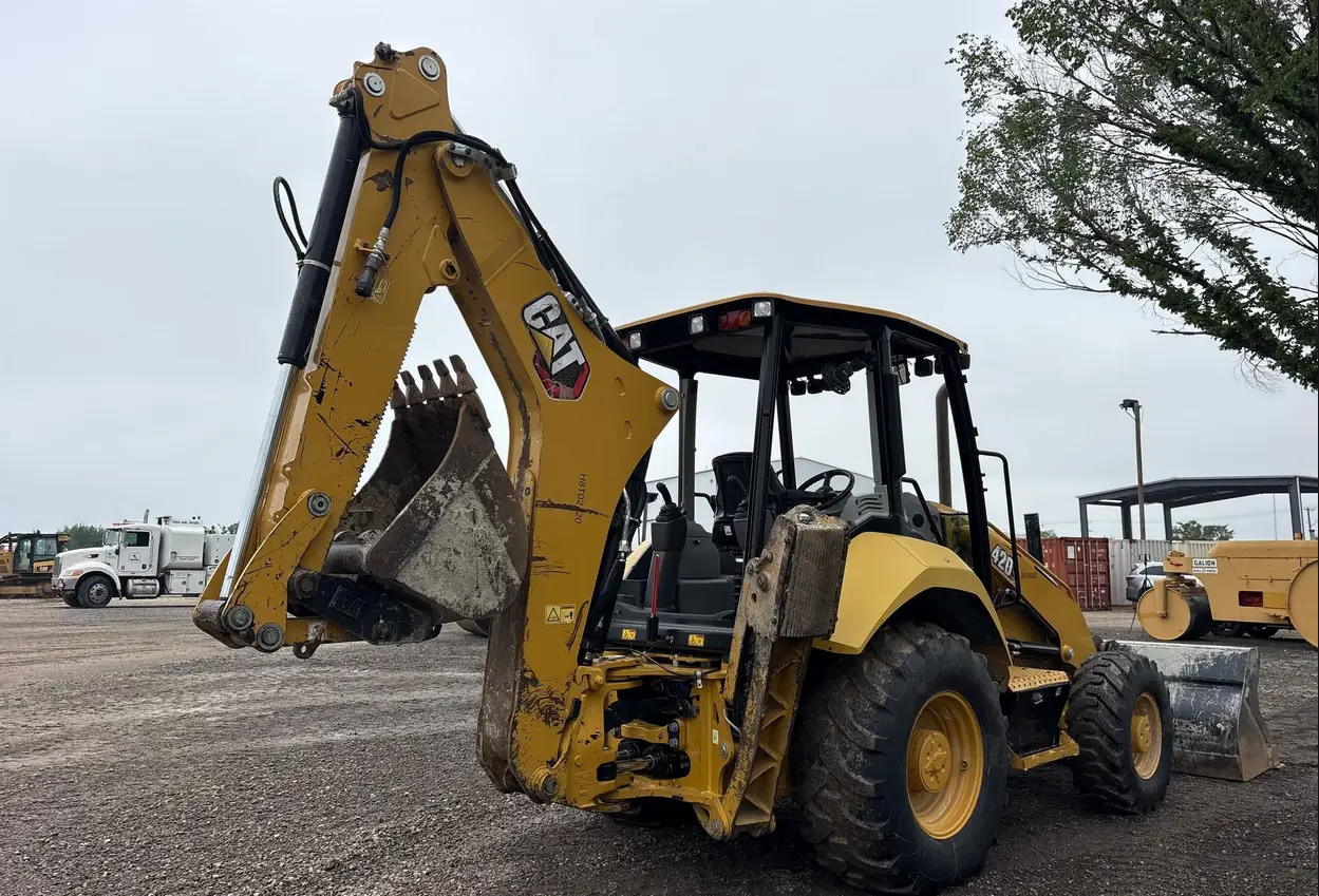 2022 Caterpillar 420 backhoe