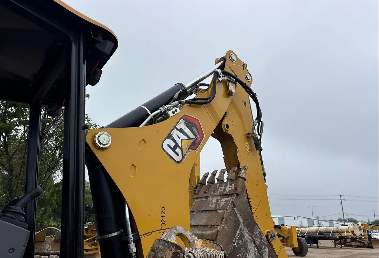 2022 Caterpillar 420 backhoe