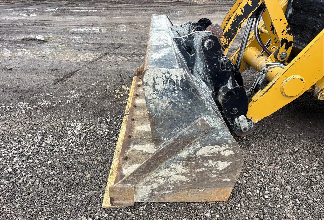 2022 Caterpillar 420 backhoe