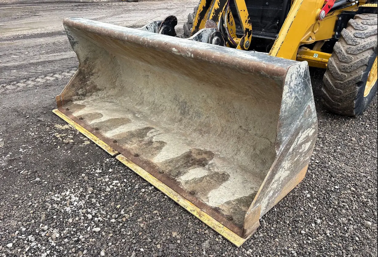 2022 Caterpillar 420 backhoe