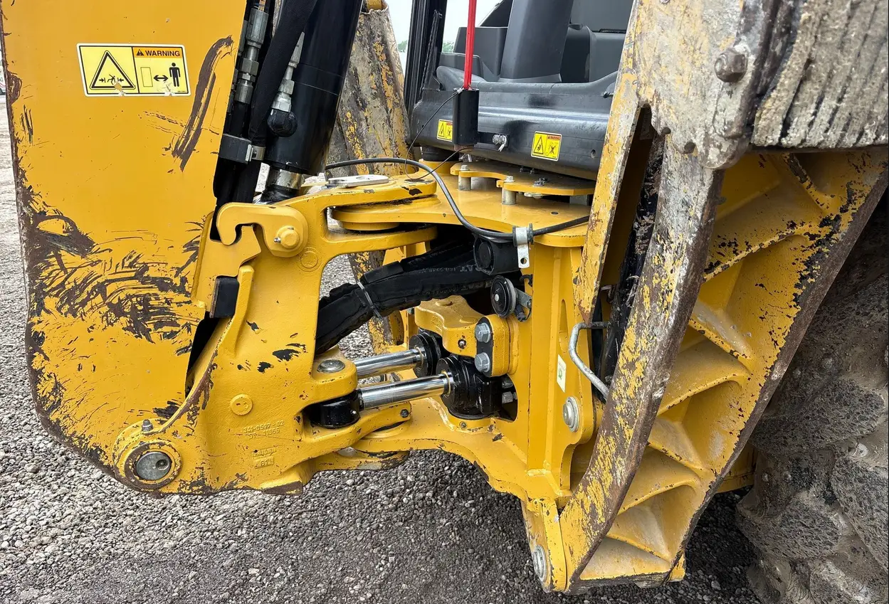 2022 Caterpillar 420 backhoe