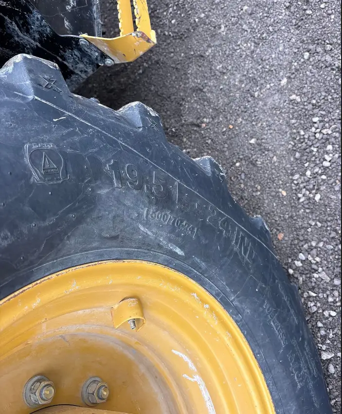 2022 Caterpillar 420 backhoe