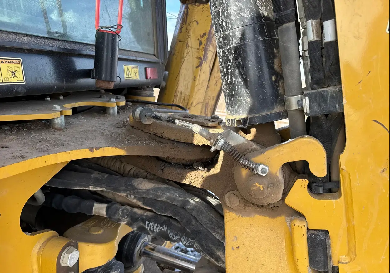 2017 Caterpillar 420F2 IT backhoe