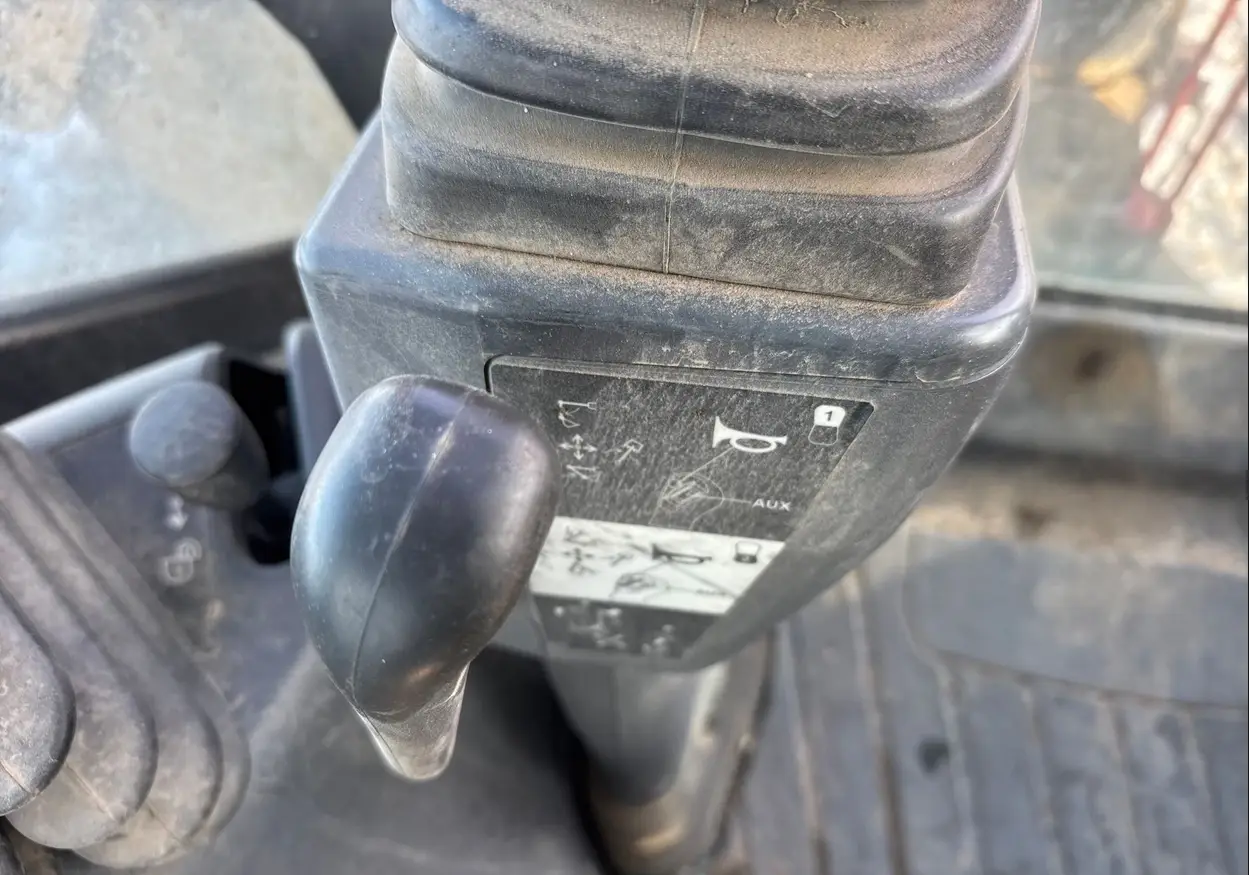 2017 Caterpillar 420F2 IT backhoe