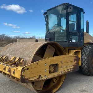 2007 Caterpillar CS563 single drum vibratory roller