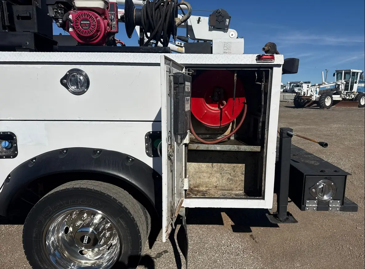 2018 Ford F450 Super Duty XL utility  service truck