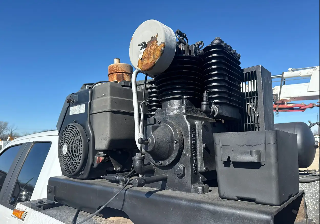 2018 Ford F450 Super Duty XL utility  service truck