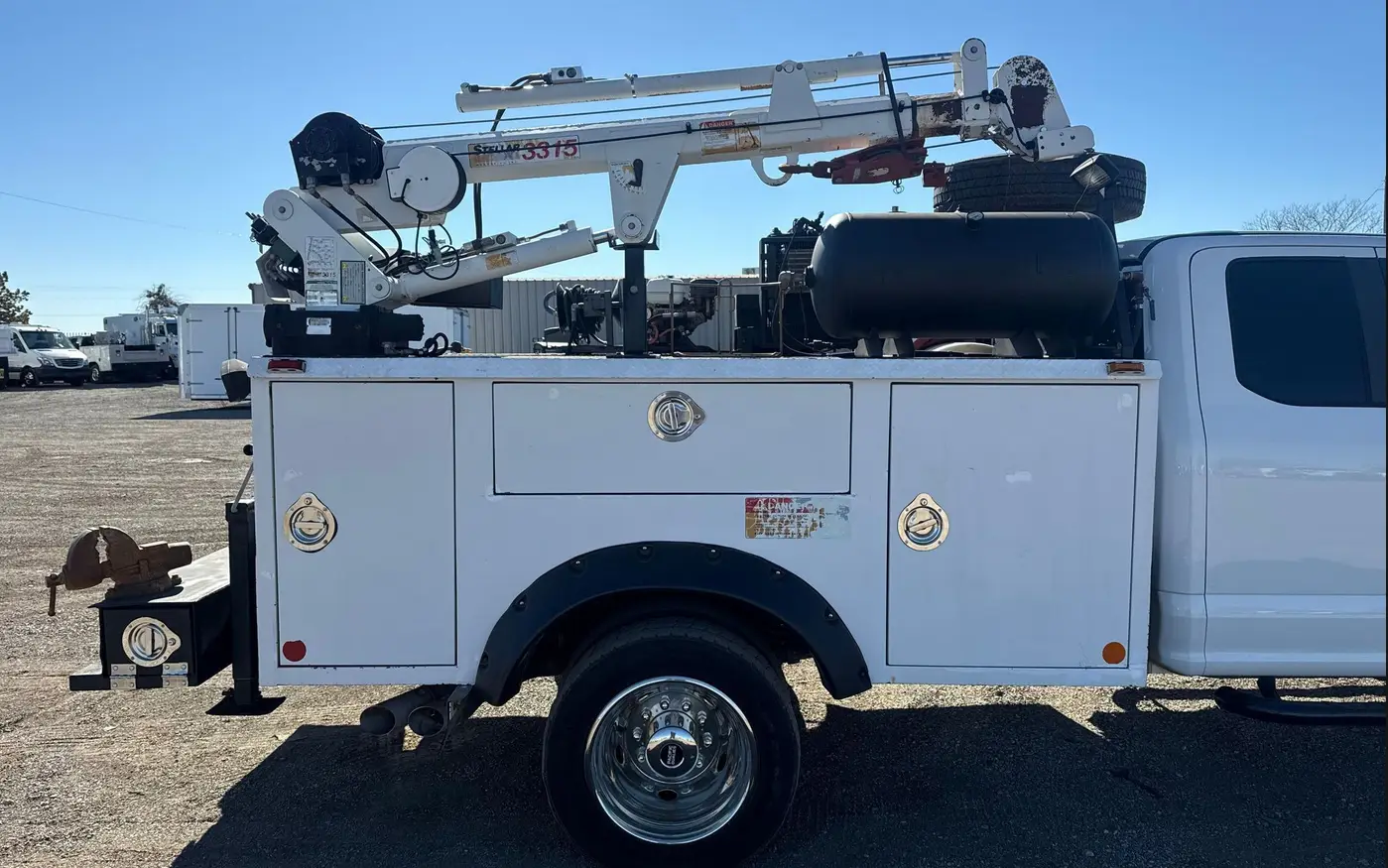 2018 Ford F450 Super Duty XL utility  service truck