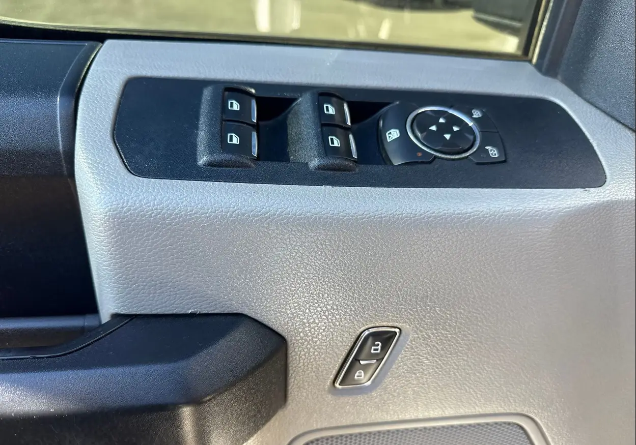 2018 Ford F450 Super Duty XL utility  service truck