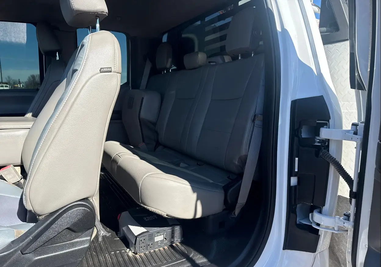 2018 Ford F450 Super Duty XL utility  service truck